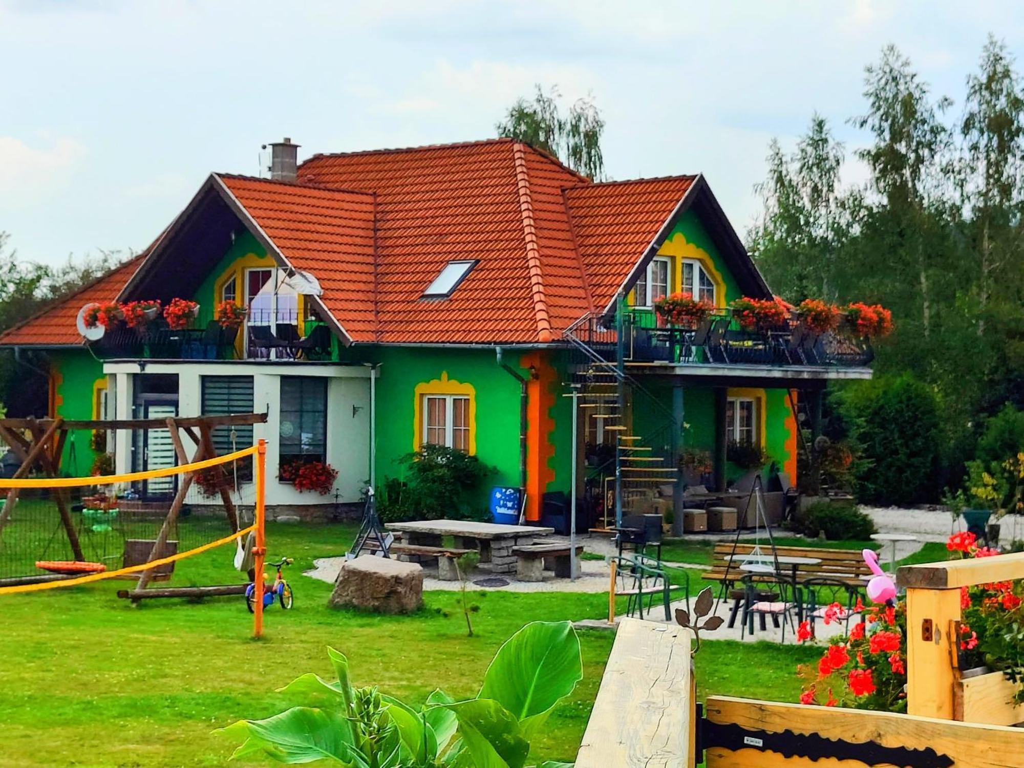 Willa Kolorowa Chata 6 Km Od Karpacza Mysłakowice Exterior foto
